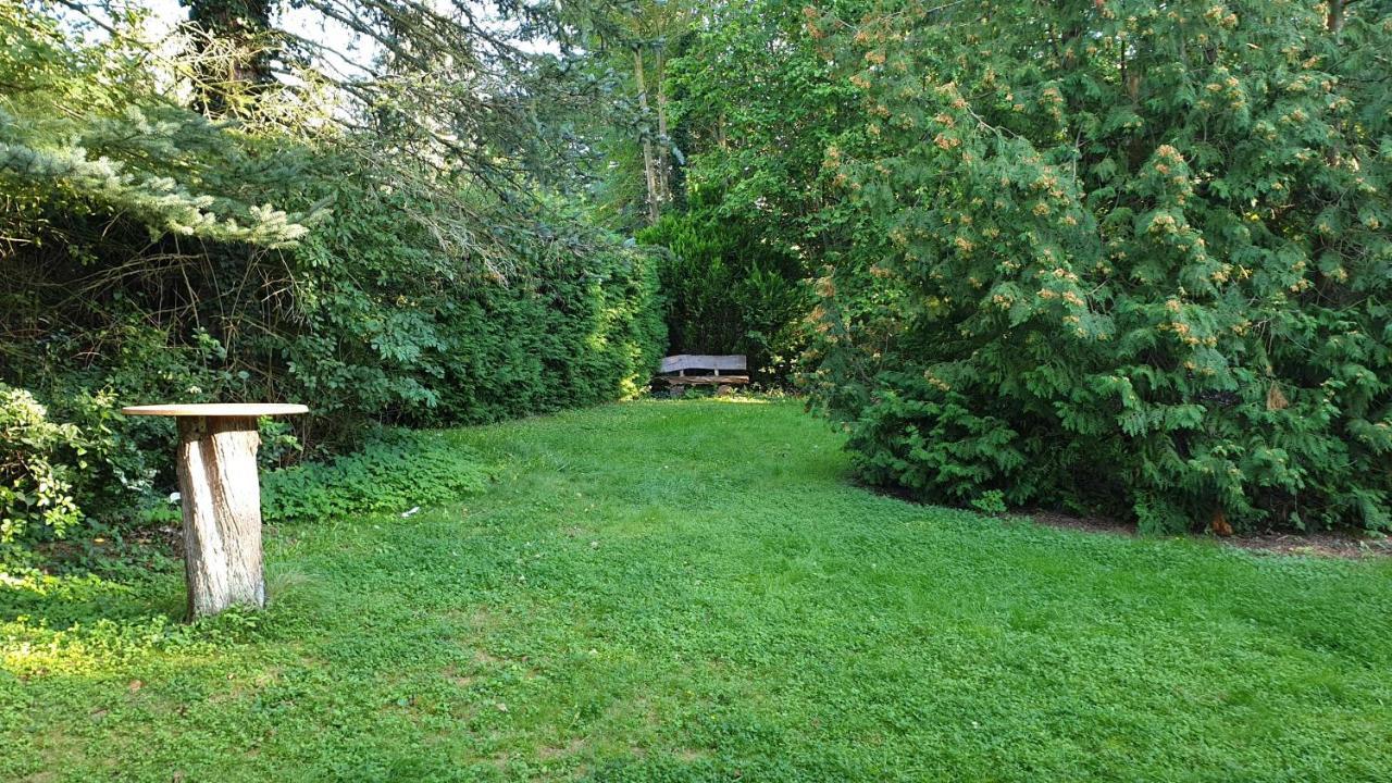 Ferienhaus Mit Grossem Garten บาด กันเดอร์สไฮม์ ภายนอก รูปภาพ